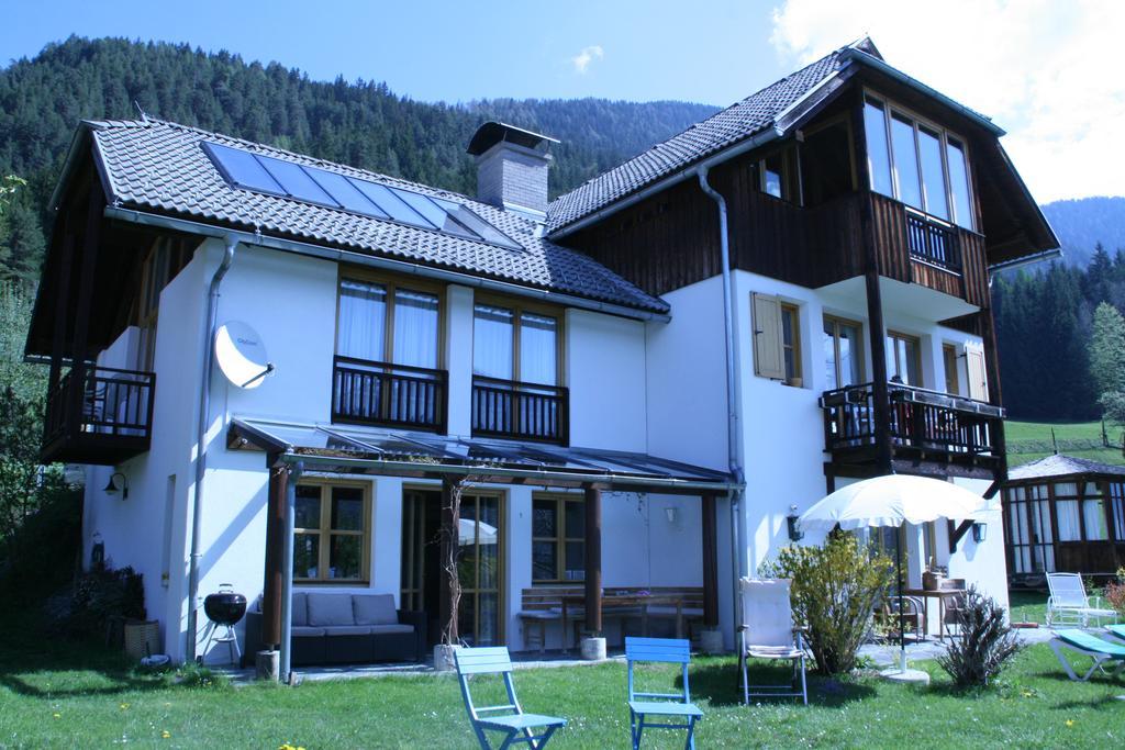 Willa Landhaeusl Weissensee Zewnętrze zdjęcie